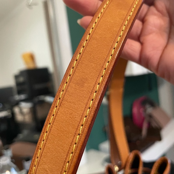 ♥️ SOLD♥️ Authentic LV Petit Noe - Picture 2 of 11